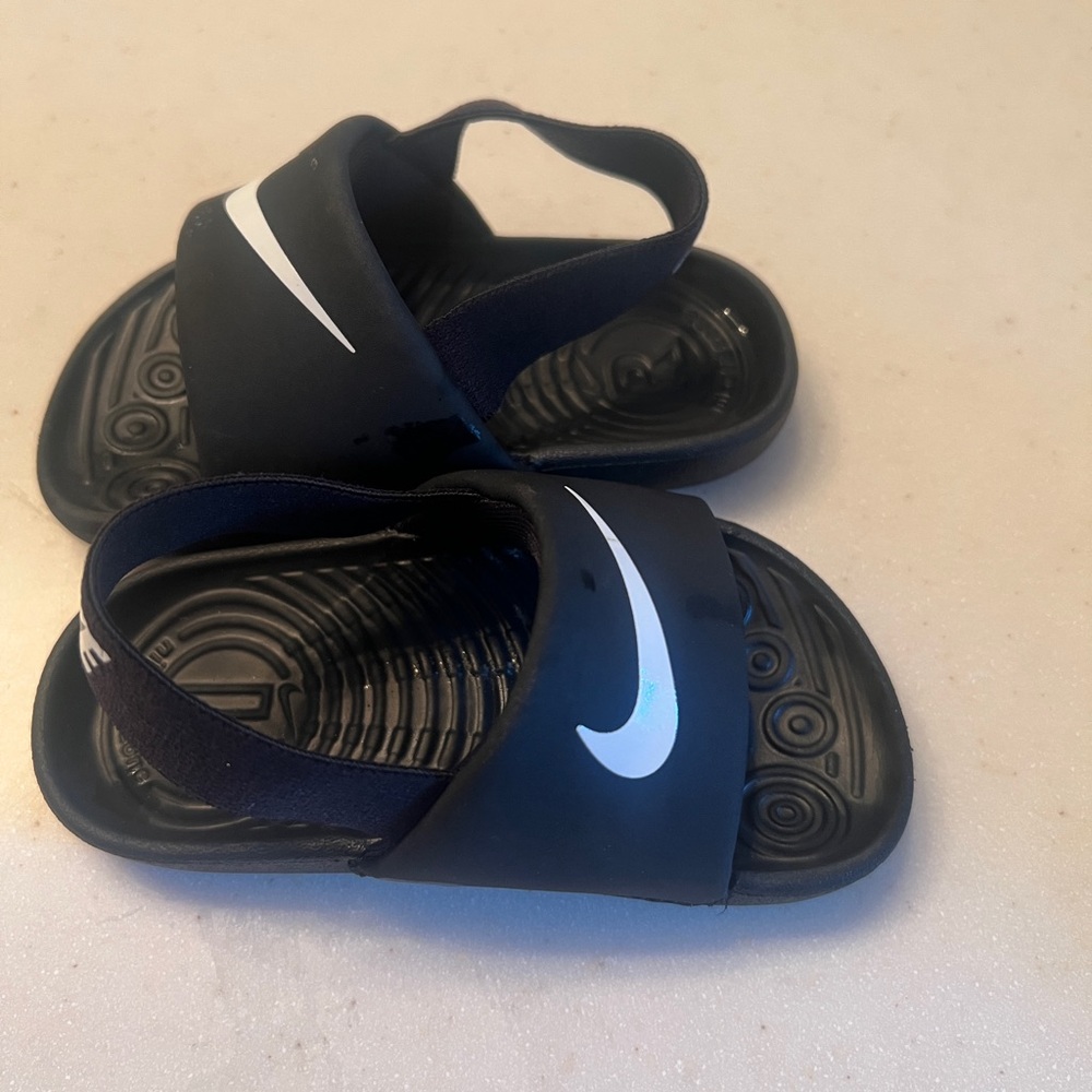 Nike Kids Black Slide Sandals